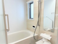 �o�X���[��