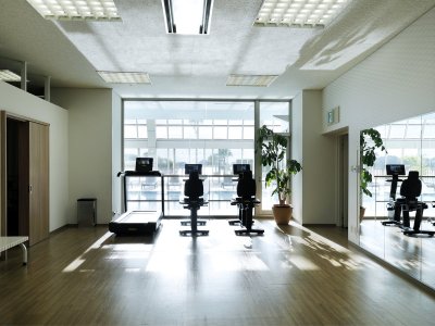 施設：フィットネス・ジム