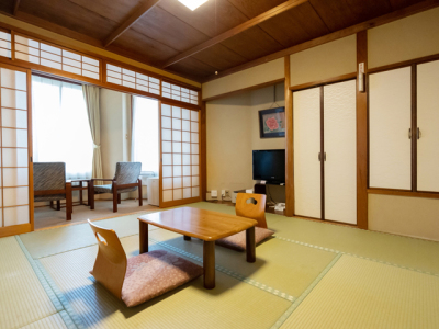 8畳和室・トイレ付