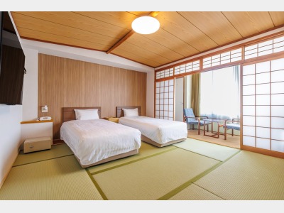 2階海側洋室トイレ付