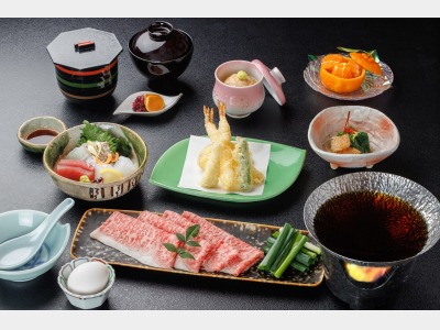 熊野牛鋤焼きとみやび鯛会席