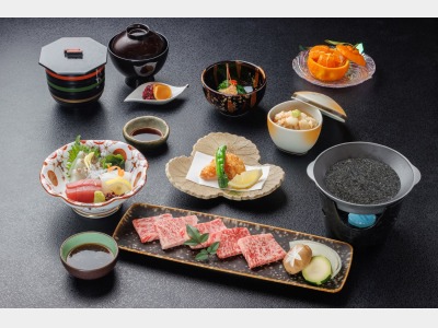 熊野牛石焼きとクエ会席