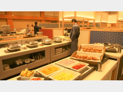 レストラン「和久わく」店内