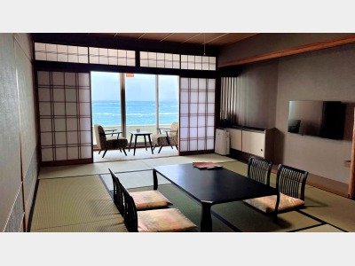 ＜2024年2月リニューアル＞紀州木材や紀州備長炭を用いた純和風タイプの和室(7階)