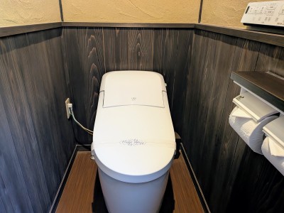 シャワートイレ