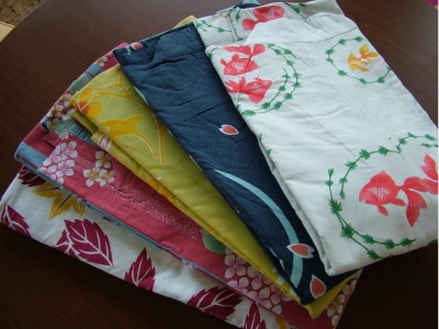 女性には色浴衣を無料貸し出し