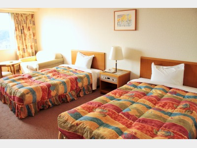 山側洋室【禁煙】