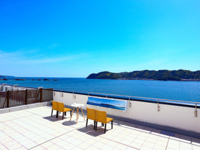 橋杭岩を望む展望テラス