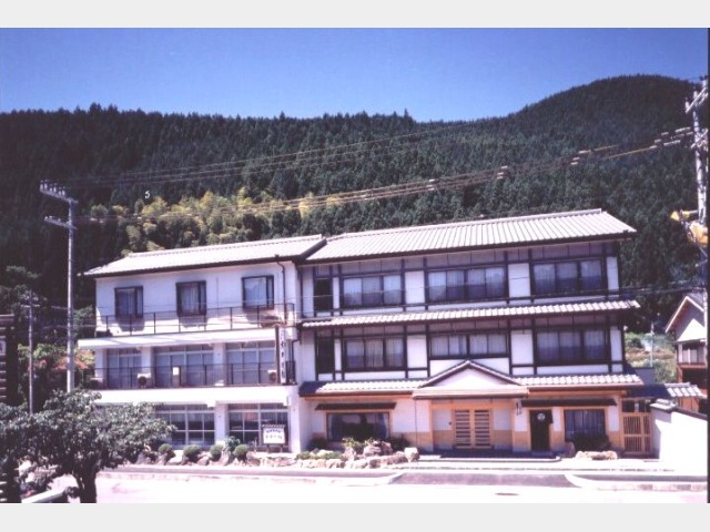 まごころの宿　丸井 旅館外観