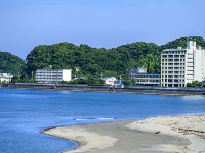 ブルービーチから望む【亀の井ホテル 那智勝浦】