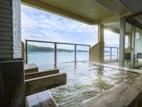 �W�]�I�V���C�t�R�[�i�[�X�C�[�g�i�I�[�V�����r���[�j�i�։��j