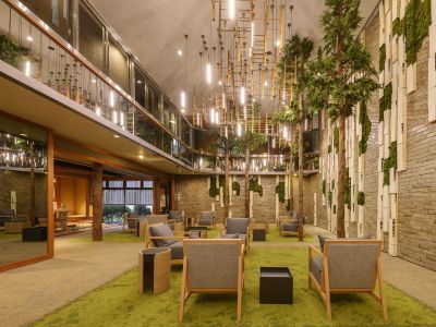 ロビーラウンジ