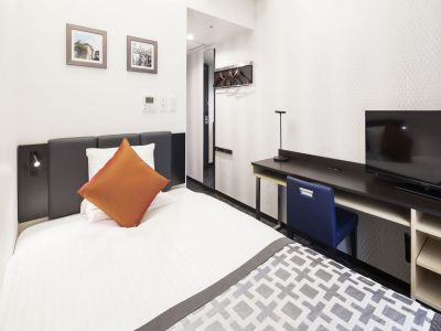 スタンダードセミダブルルーム