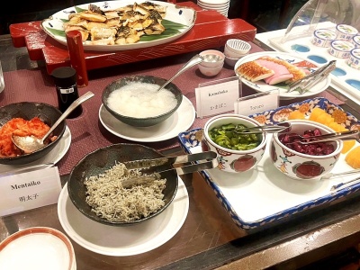 朝食バイキング