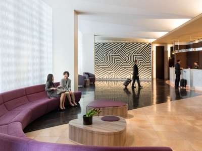 ホテルロビー（3階）