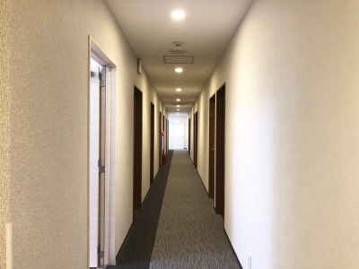 フロア廊下
