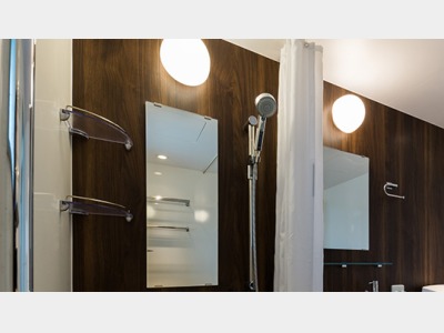 シャワールーム1