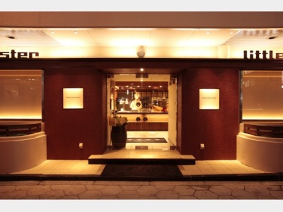 レストラン『リトルモンスター』エントランス