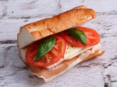 テイクアウト可能な朝食　一例