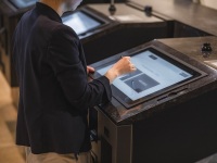 �y1�K�z�����`�F�b�N�C���@