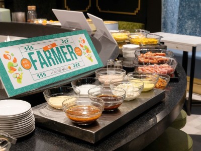 【朝食】選べるハンバーガー付きハーフビュッフェ