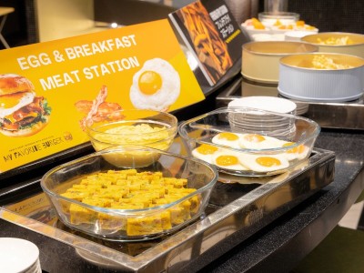 【朝食】選べるハンバーガー付きハーフビュッフェ