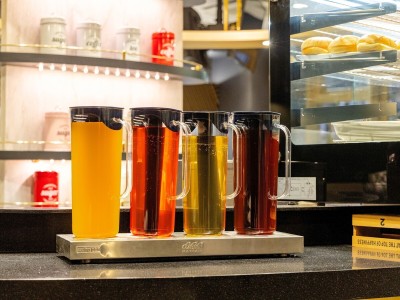 【朝食】選べるハンバーガー付きハーフビュッフェ