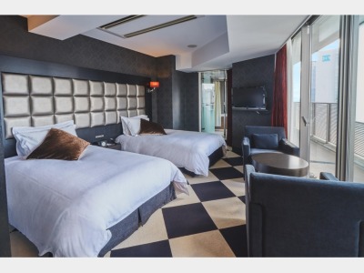 ニューヨークをイメージしたブラックティー