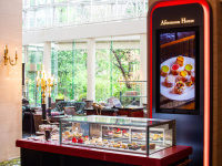 �A�t�^�k�[���n�E�X�i���j