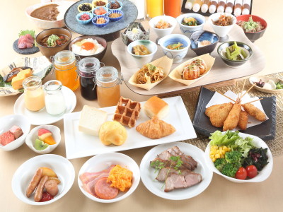 大阪ならではのメニューはもちろん、体に優しい旬の食材で彩られた元気になれる朝食。