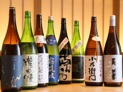 レストラン支配人が厳選 珍しいお酒のラインナップ