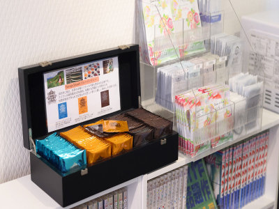 レディースフロア専用　アメニティバイキング　漫画コーナー