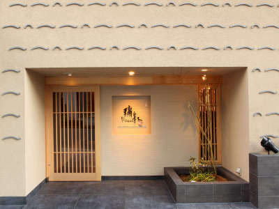 梅田璃泉～Risen～　梅田璃泉～Risen～　都会の中心にいることを忘れさせてくれる落ち着いた空間