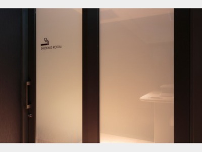 喫煙スペース（2階）