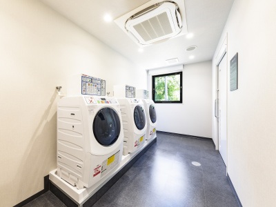 【2階】コインランドリー（24時間営業／有料）