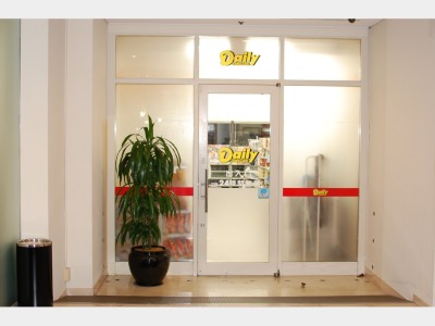 コンビニエンスストア