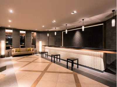 カジュアルでモダンなフロントロビー