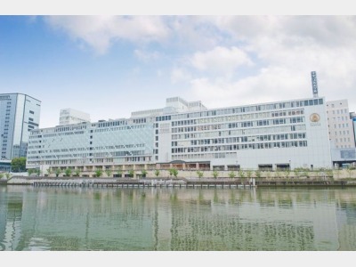 大阪キャッスルホテルの外観