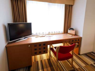 全室ライティングデスク付