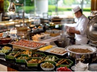 �I�[���f�C�_�C�j���OSATSUKI�u�����ƌ��N�̒��H�r���b�t�F�v