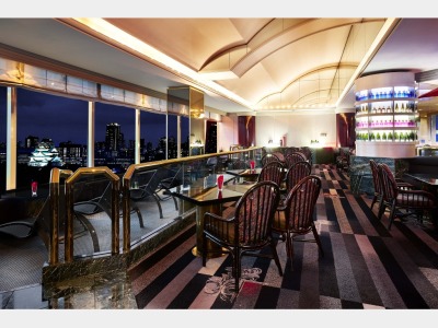 スカイラウンジ「フォーシーズンズ」