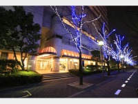 �v���U�V���g�E�i�V���b�s���O�A�[�P�[�h�j