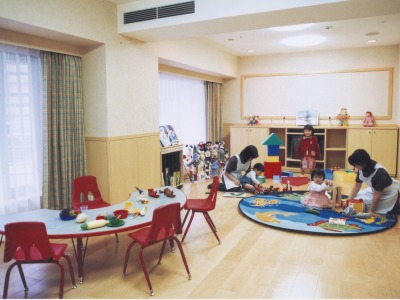 ピジョンキッズパーク（託児所、要予約）