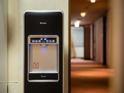 各階にウォーターサーバーあり。ご自由にご利用ください