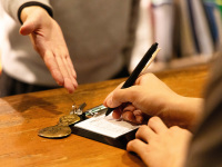 ���q�l�̉��K�ȗ����A�X�^�b�t���S�͂ŃT�|�[�g�������܂��B