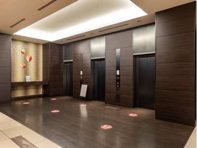 1Fエレベーターホール