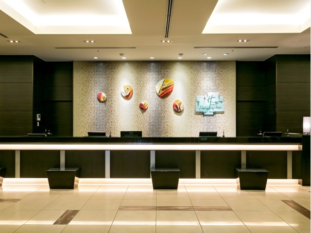 ホリデイ・イン大阪難波 ロビー