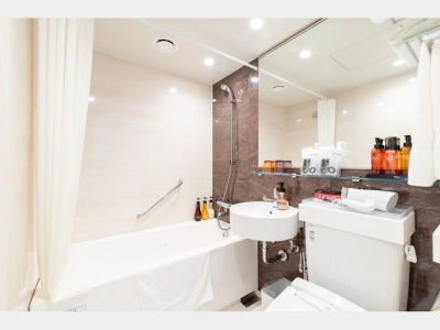 客室一例　ファミリーツインMOMIJI棟_お手洗い