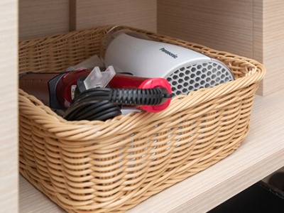 ドライヤー、ヘアアイロン（全室完備）