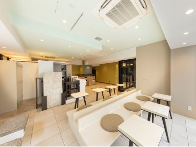 １階カフェスペース